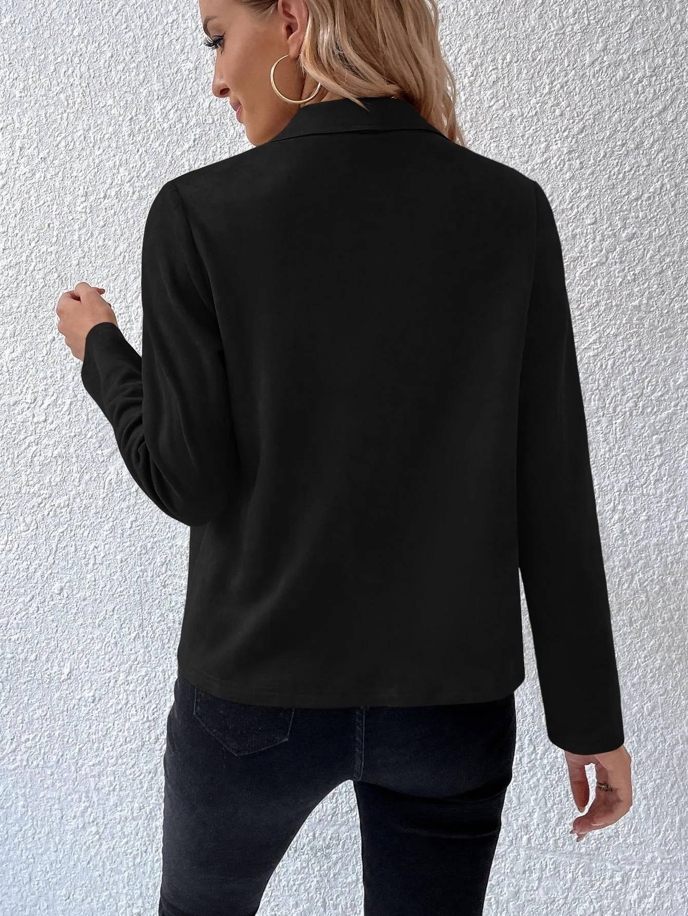 Cherry Vibes: Chaqueta Elegante para Mujer en