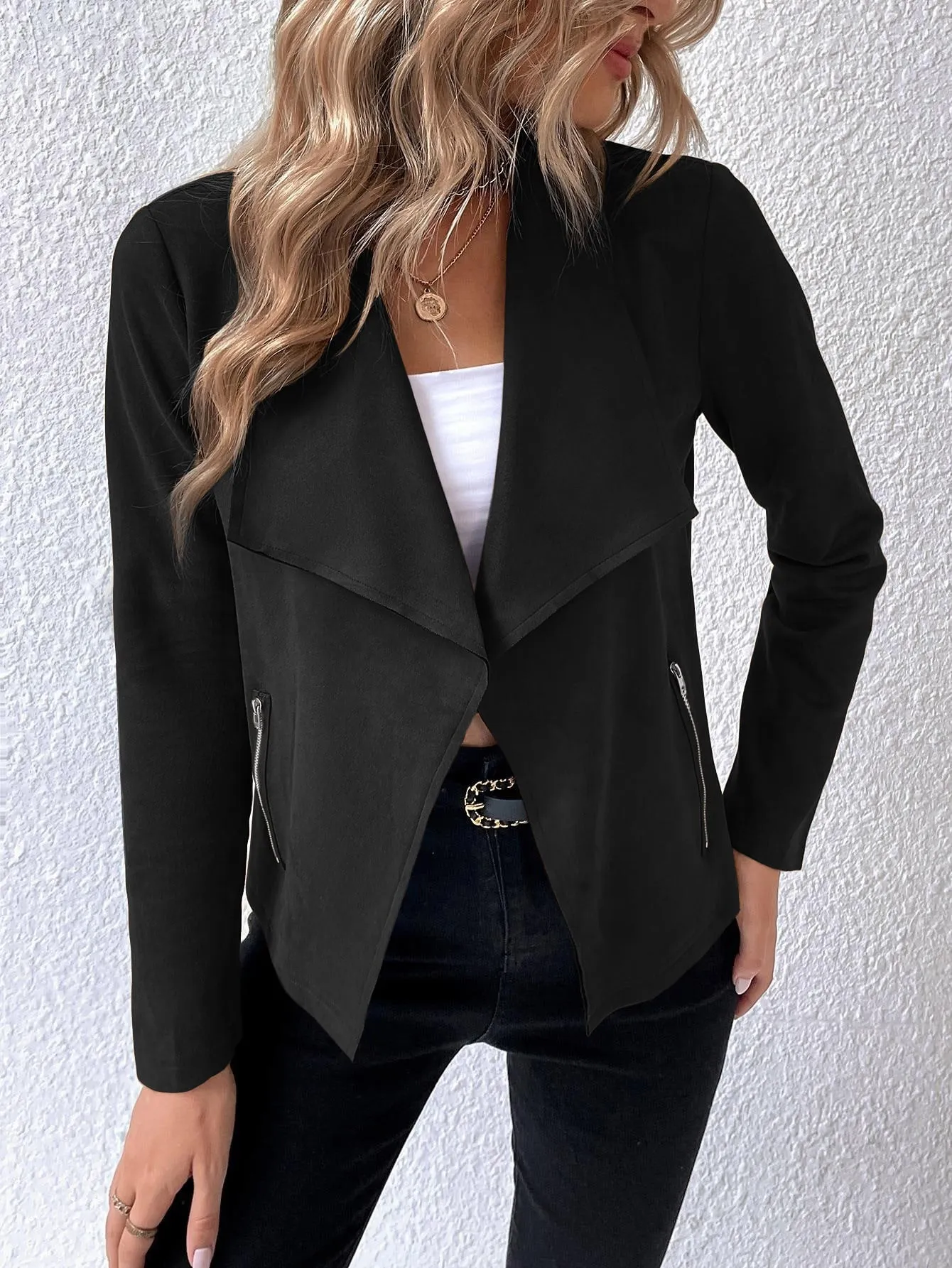 Cherry Vibes: Chaqueta Elegante para Mujer en