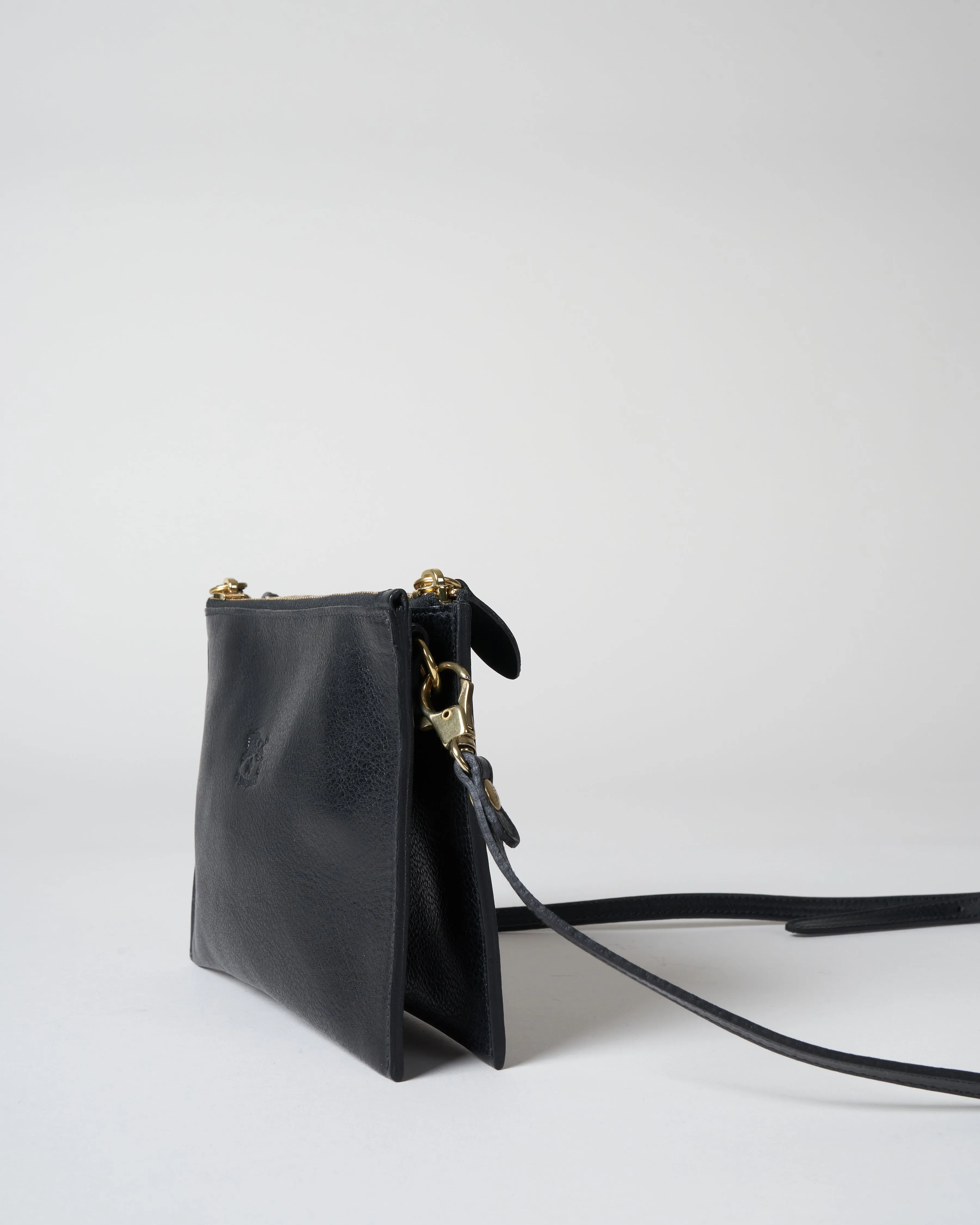 cowhide clutch bag - nero