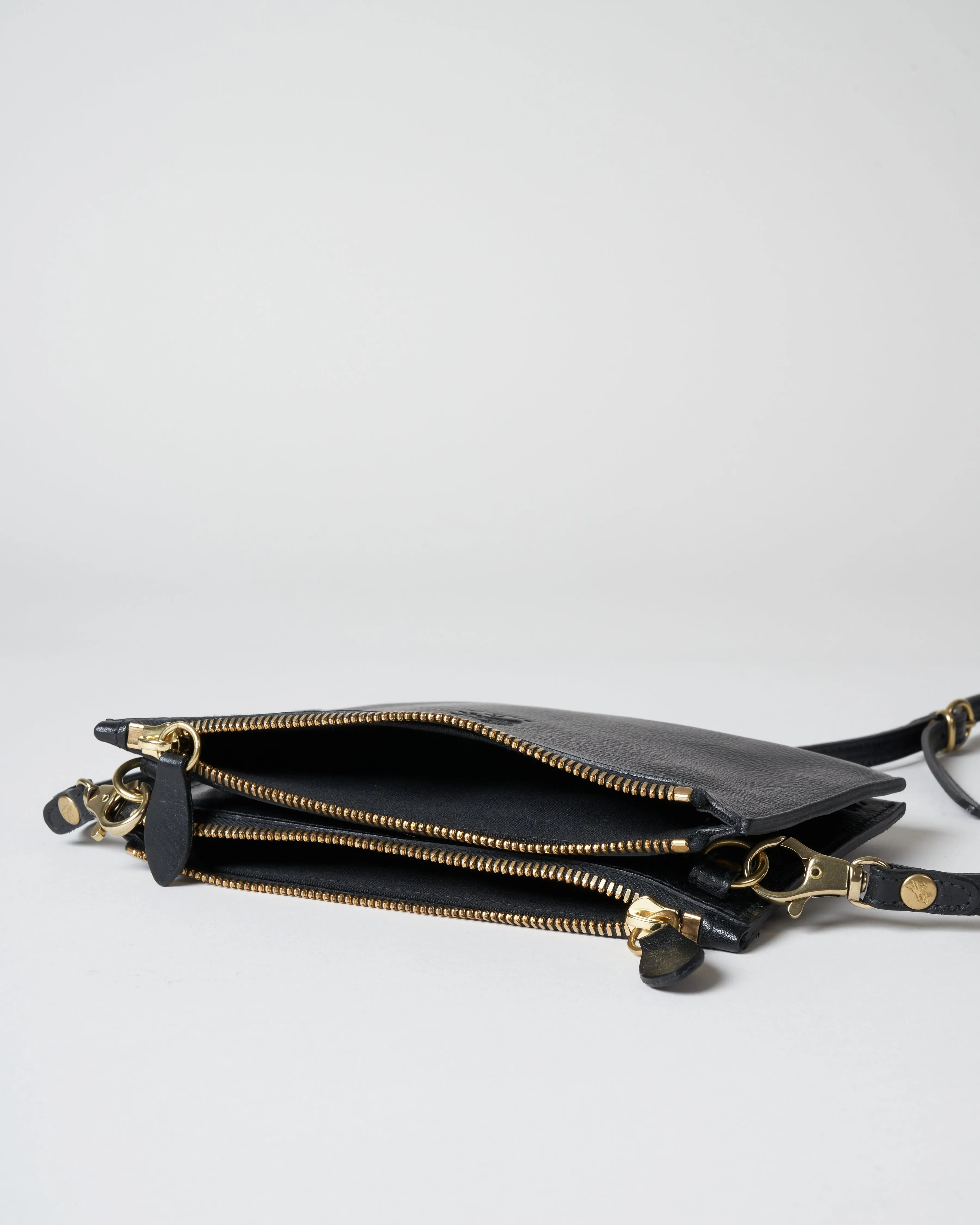 cowhide clutch bag - nero