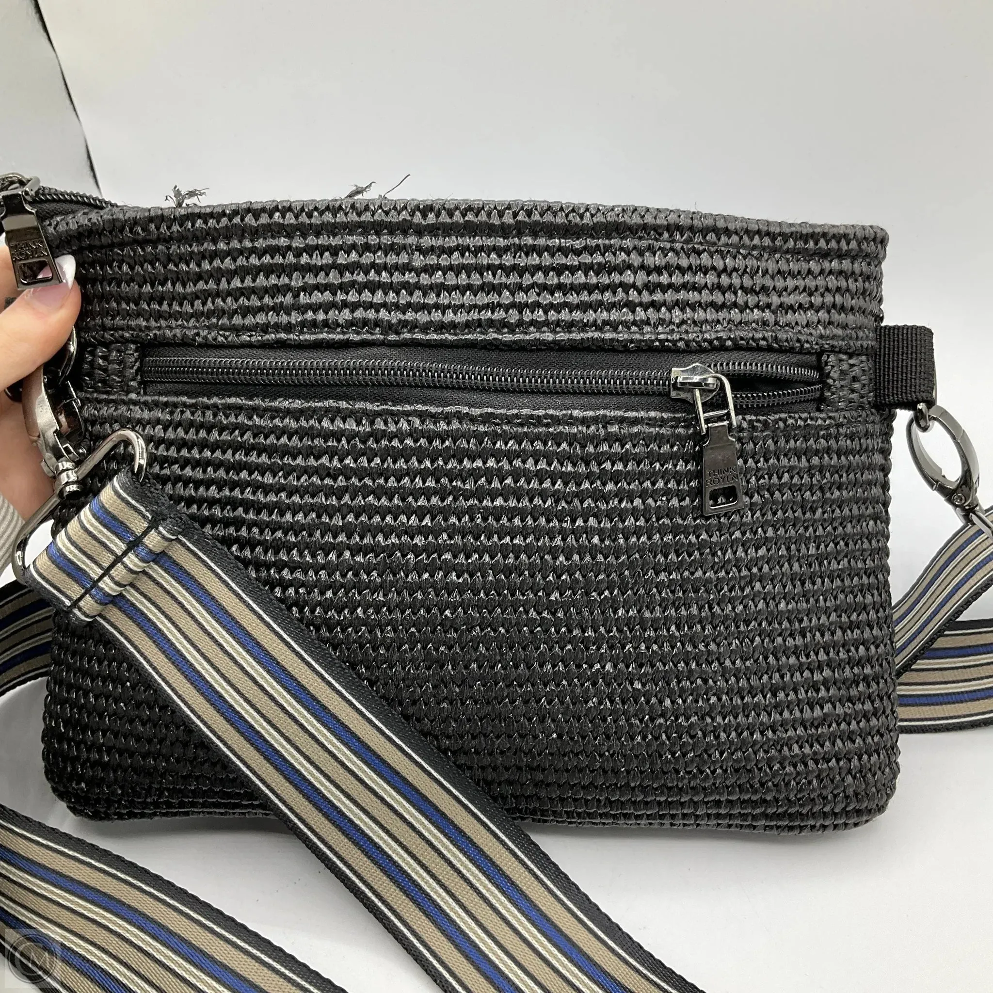 Crossbody By Think Royln, Size: Small