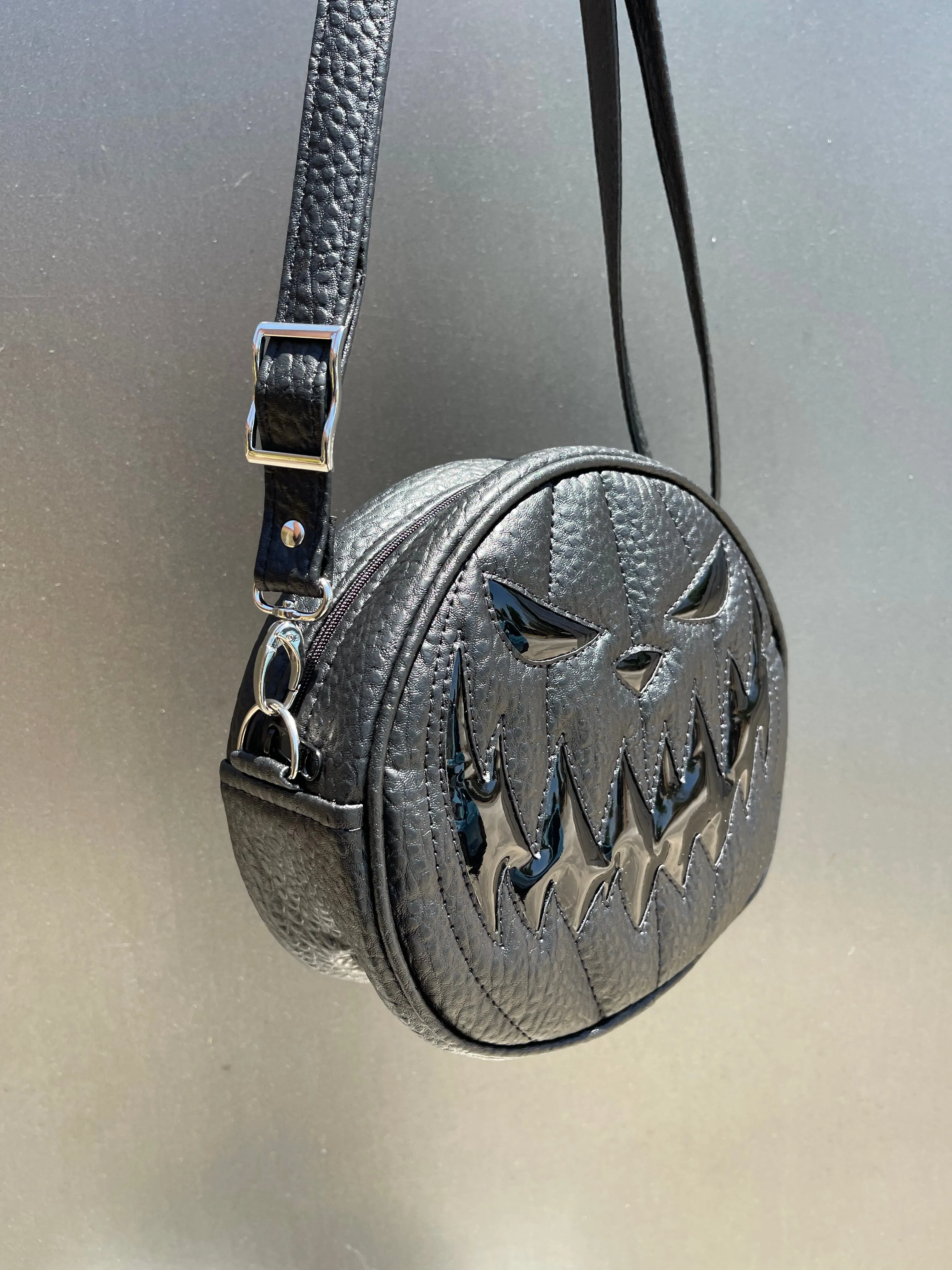 Cruiser Mean Face - Boca Black and Chrome Black