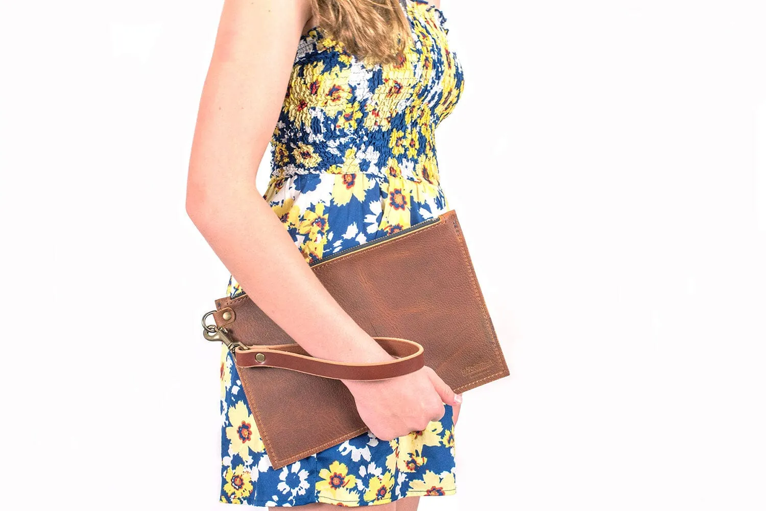 FELICITY ZIPPERED CLUTCH WITH WRISTLET - SMALL - JADE BISON