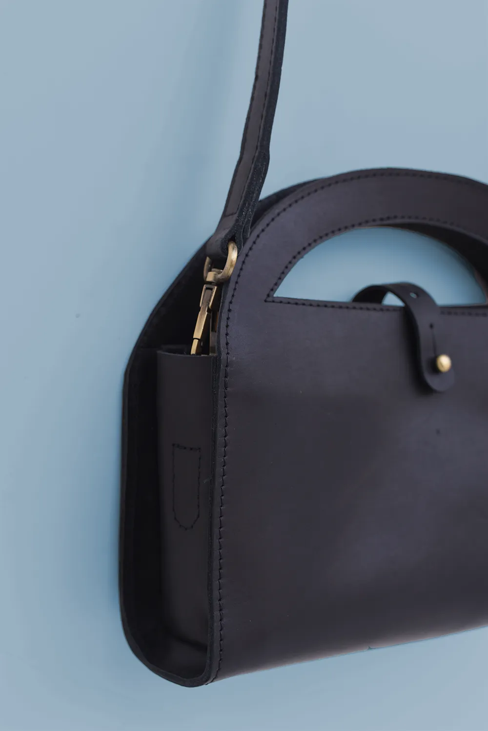 GEN Clutch Crossbody, Black