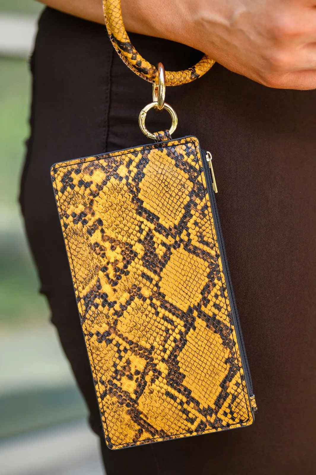 Hazel Blues® | Clear Break Snakeskin Clutch