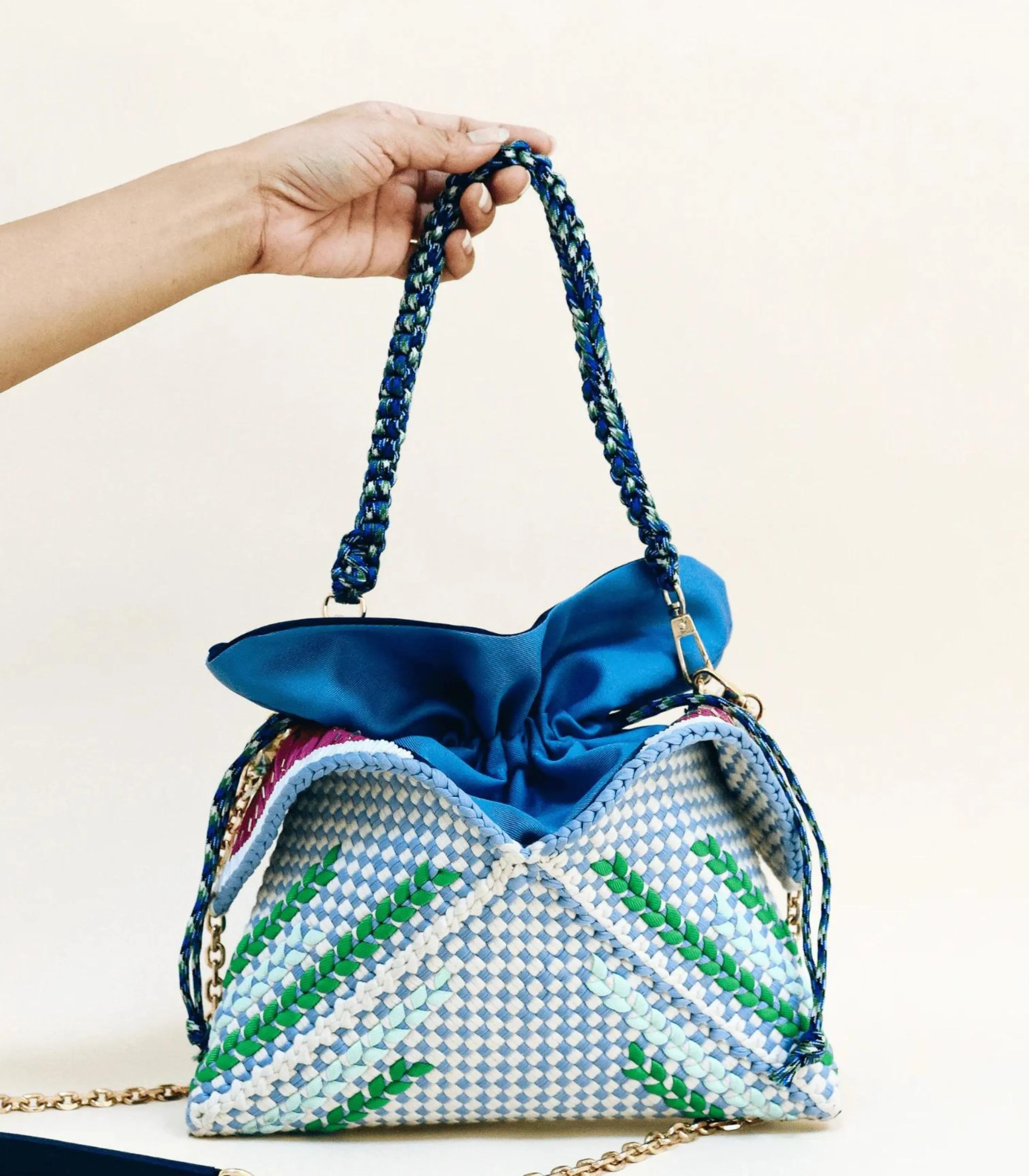 Malagos Drawstring Bag