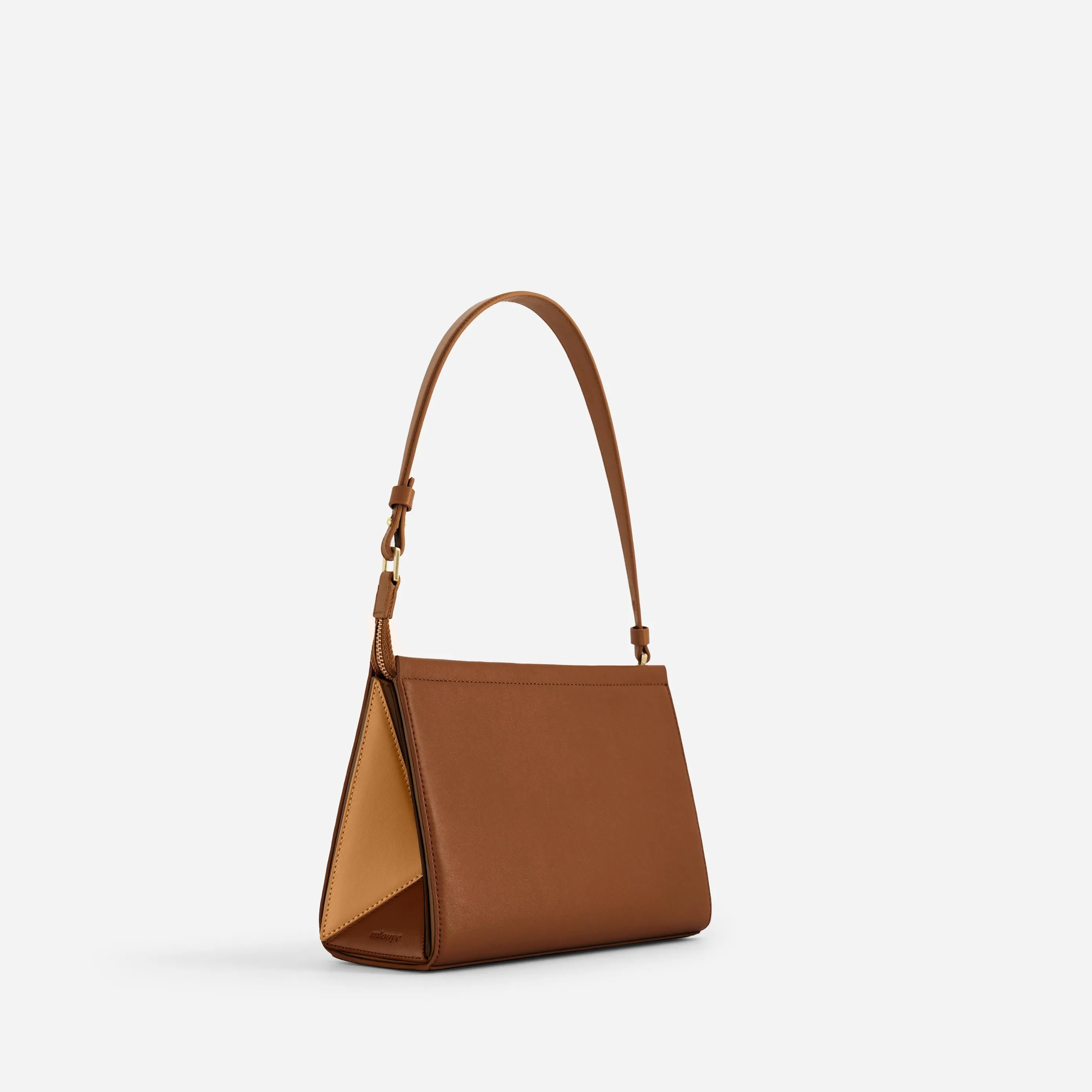 Medium Triangle Pouch - Praline