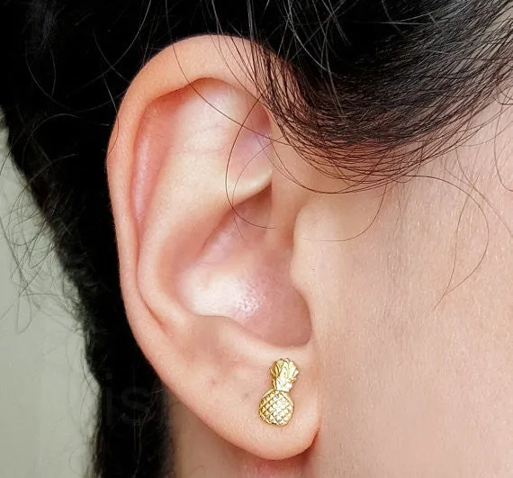 Pineapple studs