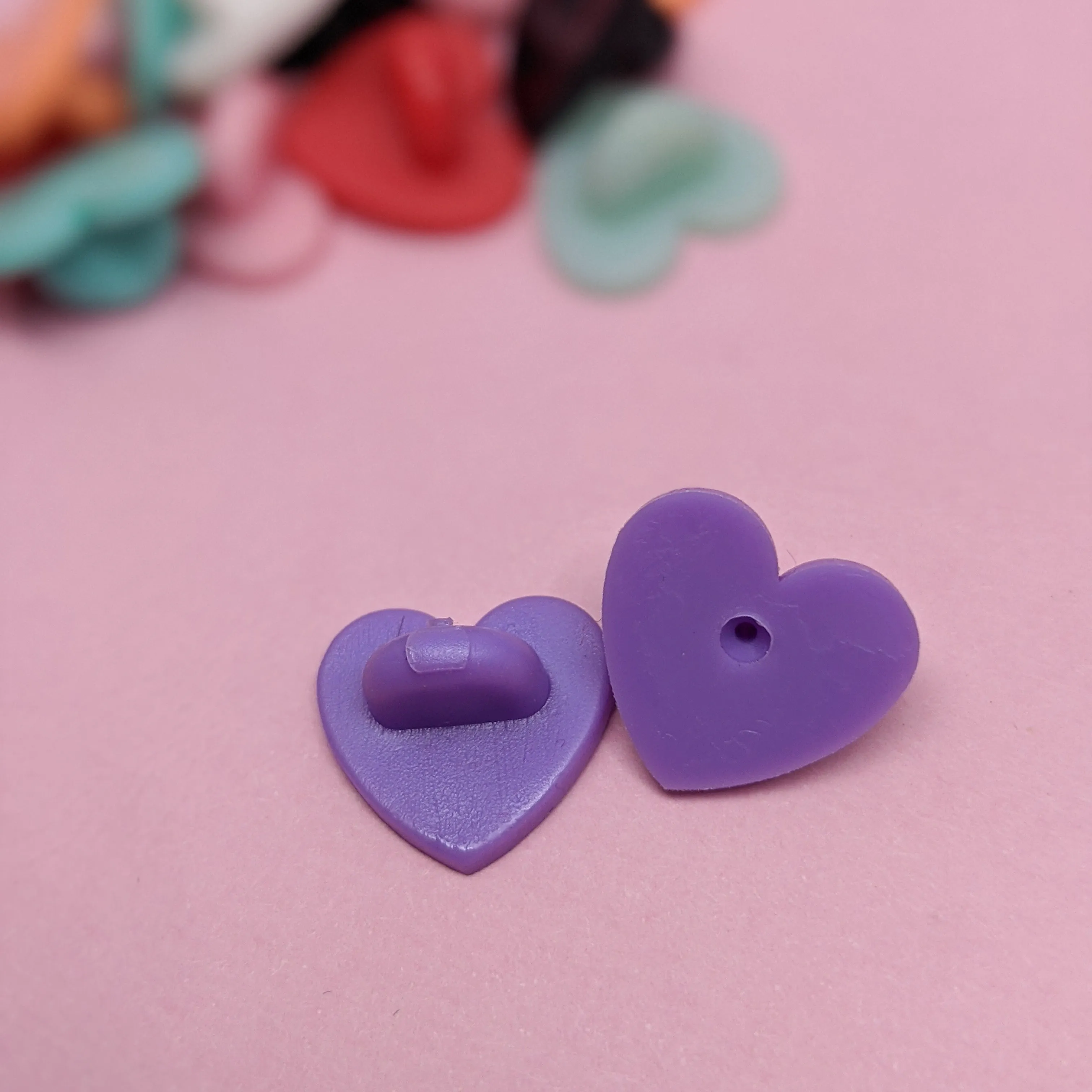 Small Heart Pinbacks (6)