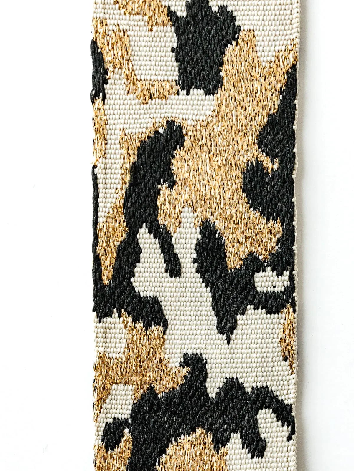 The Crossbody Strap