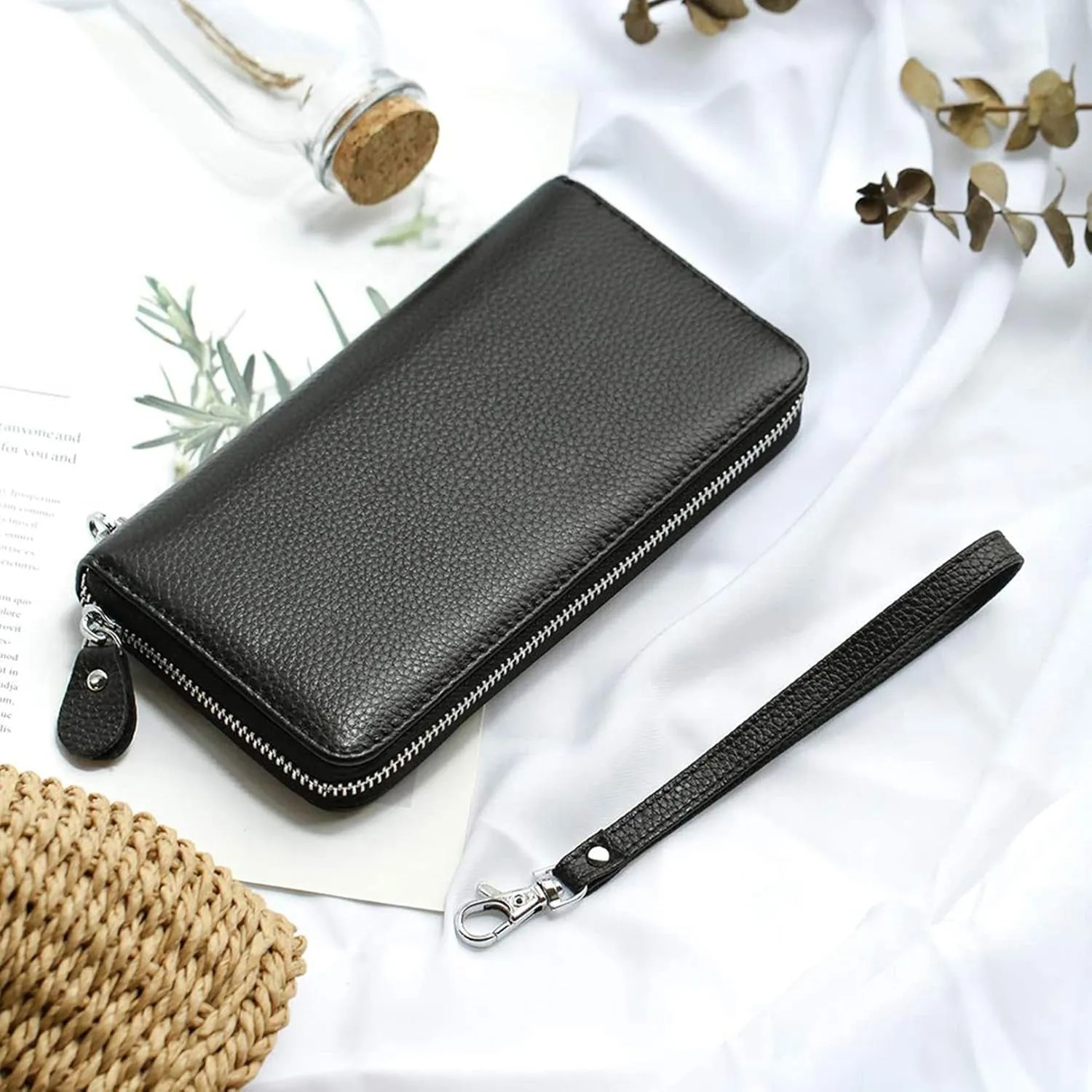 Womens RFID Blocking Genuine Leather Clutch, Wristlet Wallet for Travel